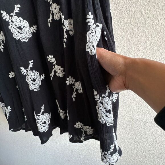 Free People Emma Austin Floral Embroidered Tunic Medium Dress Black Swing - Picture 5 of 11